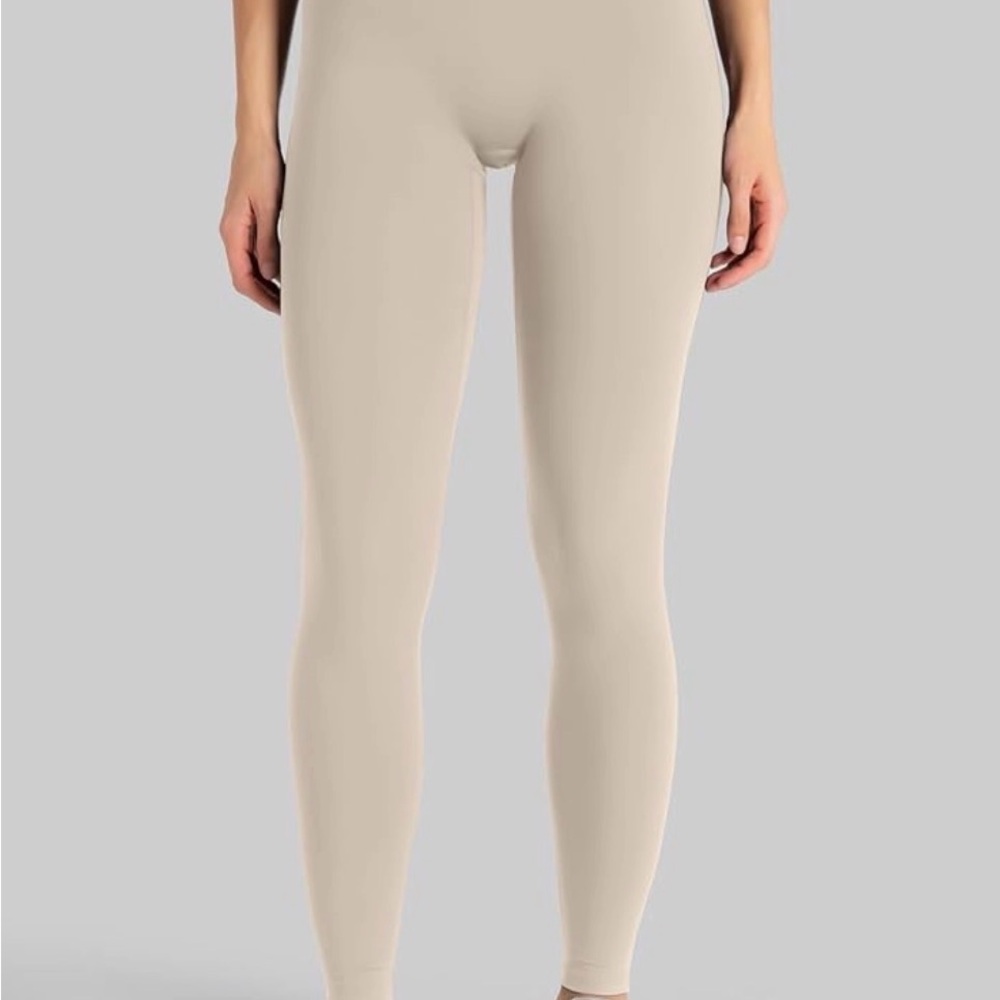 Amazon Women's Light cloud grey Leggings